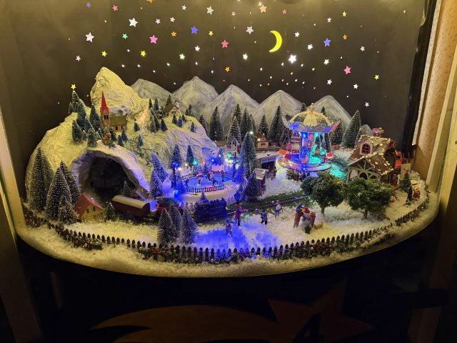 Weihnachtsfenster 4. Dezember 2025