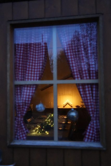 Weihnachtsfenster 7. Dezember 2025
